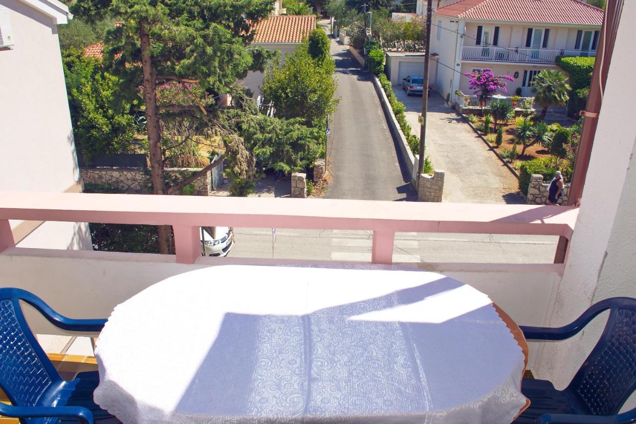 Apartmani Vidusin Novalja Exterior foto