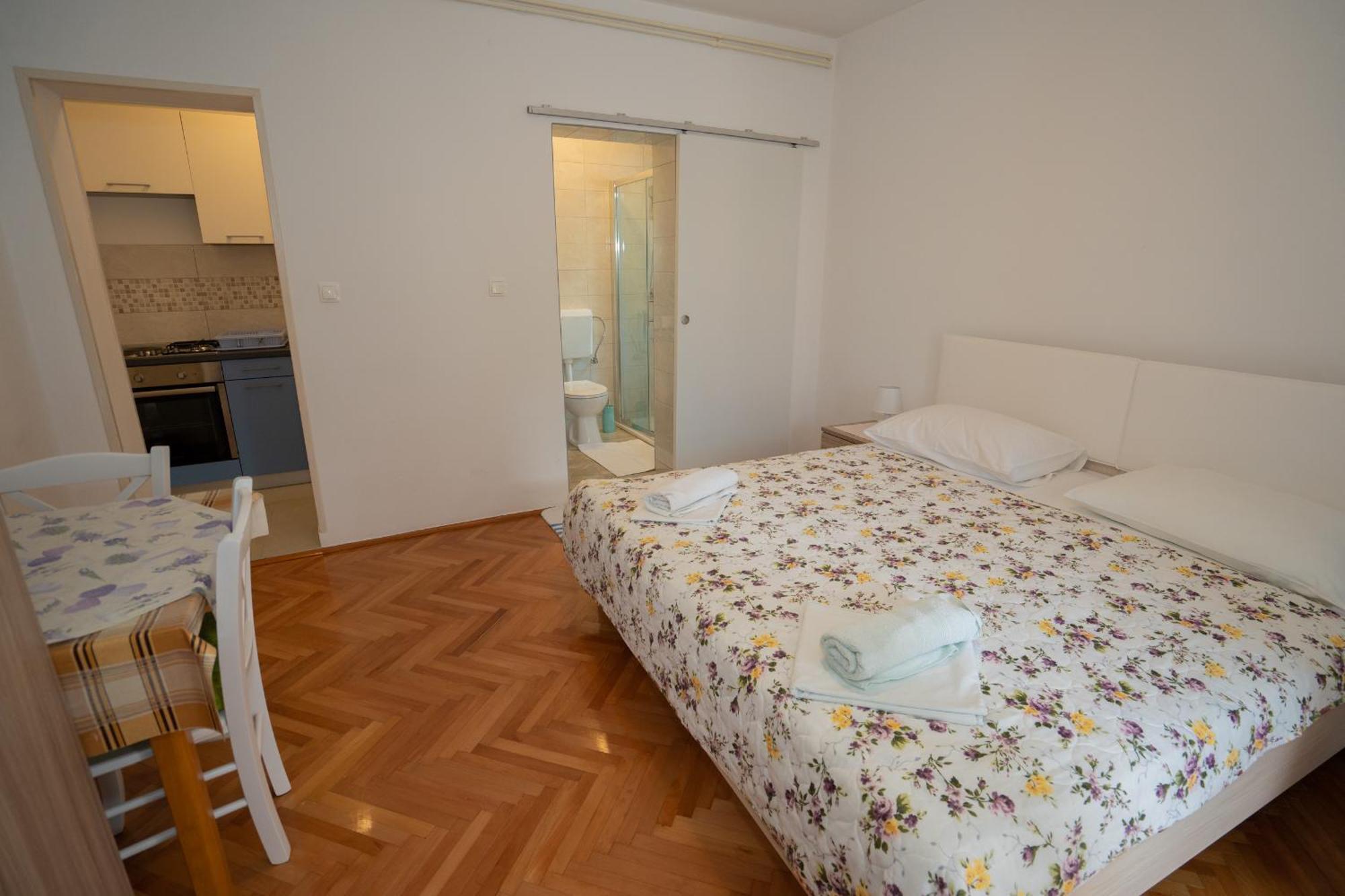 Apartmani Vidusin Novalja Exterior foto